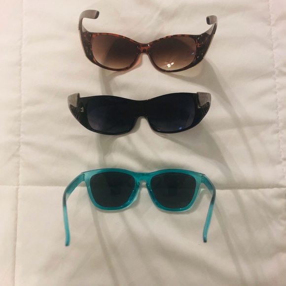 Sunglasses lot NWOT - Picture 3 of 9